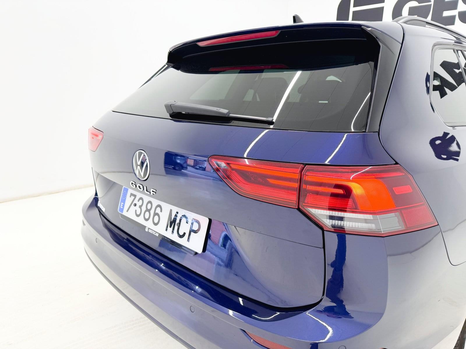 VOLKSWAGEN GOLF LIFE1.0 TSI VARIANT 110CV 16 