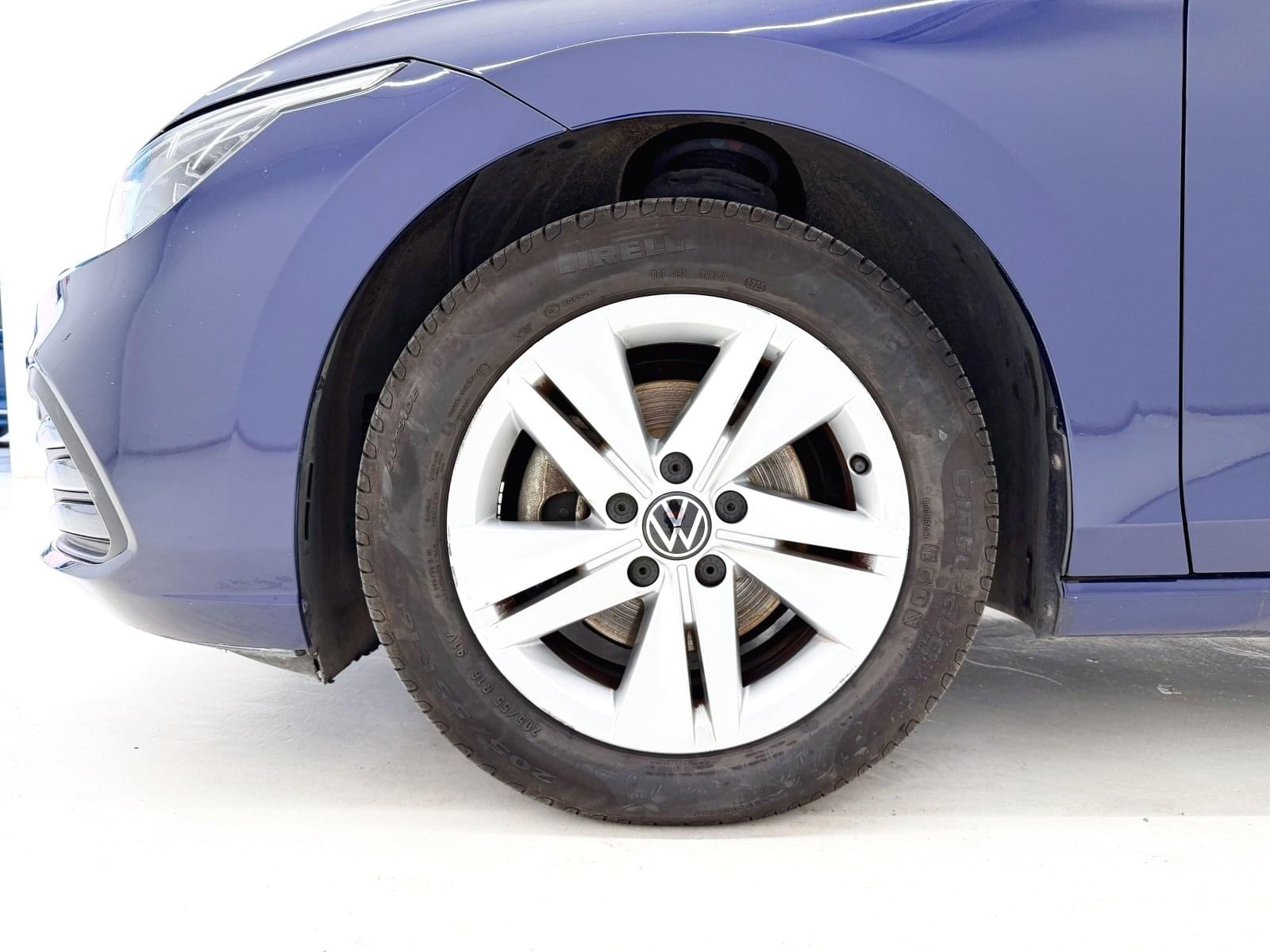 VOLKSWAGEN GOLF LIFE1.0 TSI VARIANT 110CV 20 