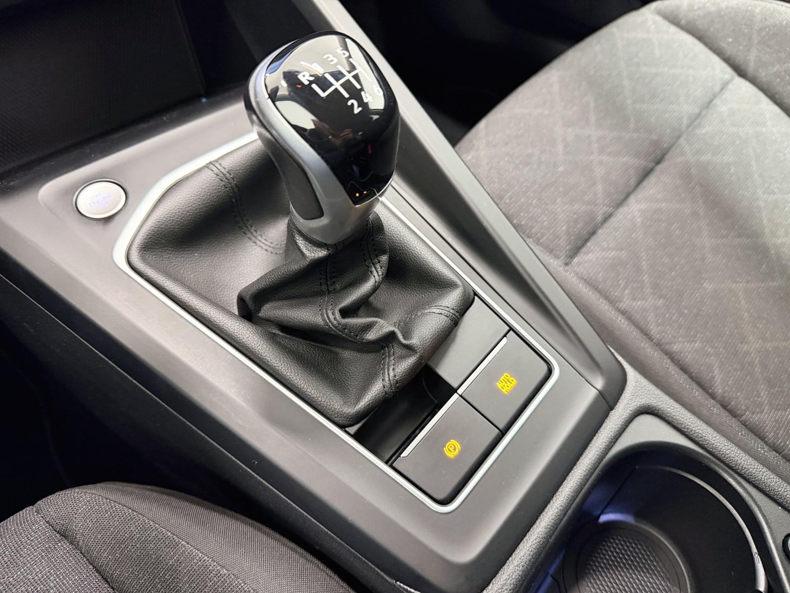 VOLKSWAGEN GOLF LIFE1.0 TSI VARIANT 110CV 36 