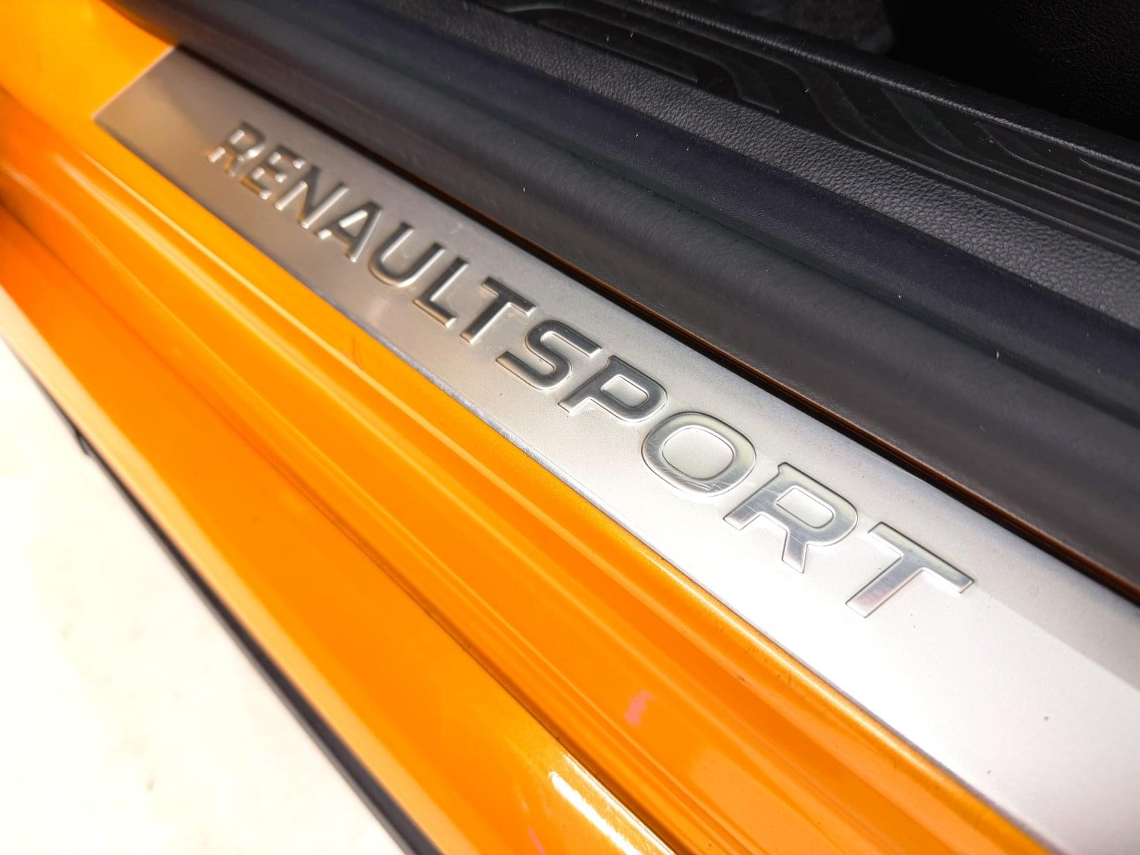 RENAULT MéGANE RS 280CV 29