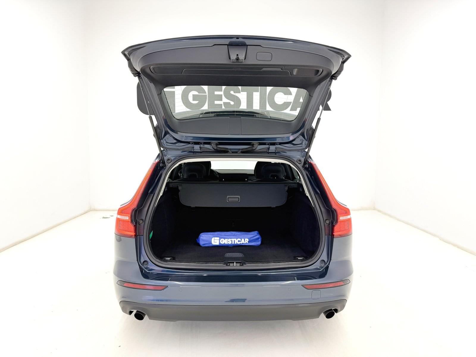 VOLVO V60 2.0 B4 MOMENTUM CORE AUTO 197CV 13 