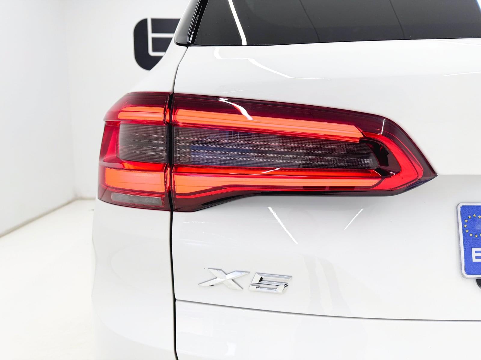 BMW X5 XDRIVE40I 340CV 11 