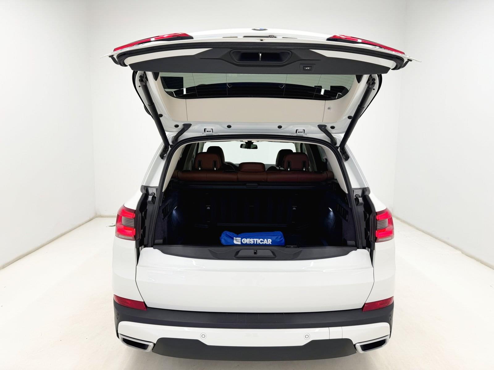 BMW X5 XDRIVE40I 340CV 13 