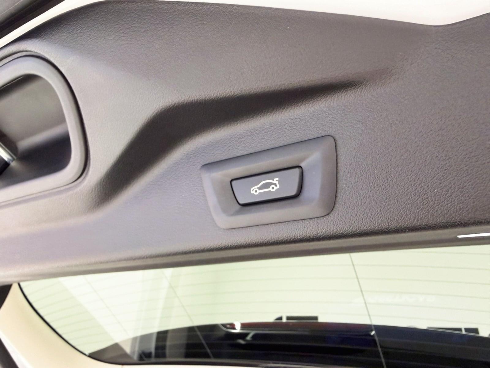 BMW X5 XDRIVE40I 340CV 16 