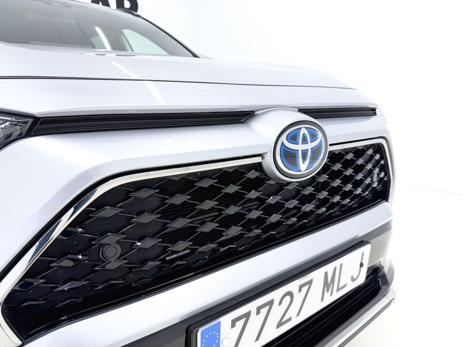 TOYOTA RAV4 PLUGIN 300PH ECVT ADVANCE 6 