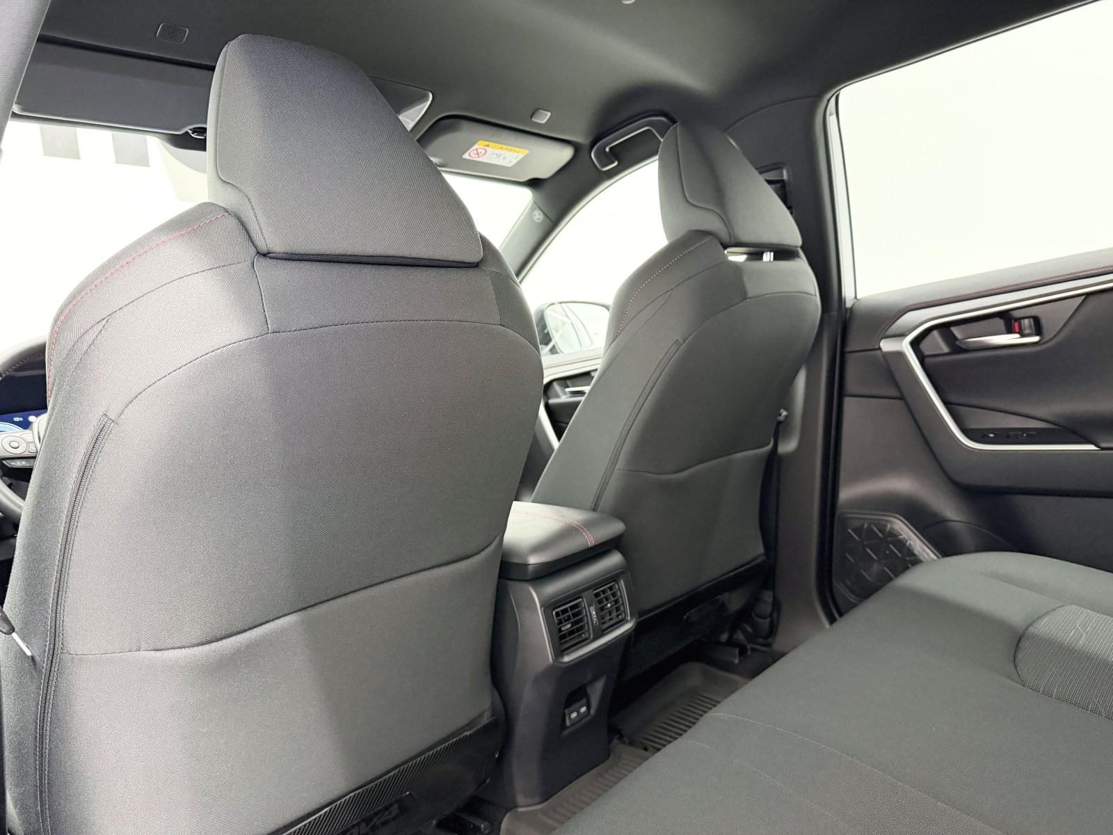 TOYOTA RAV4 PLUGIN 300PH ECVT ADVANCE 38 