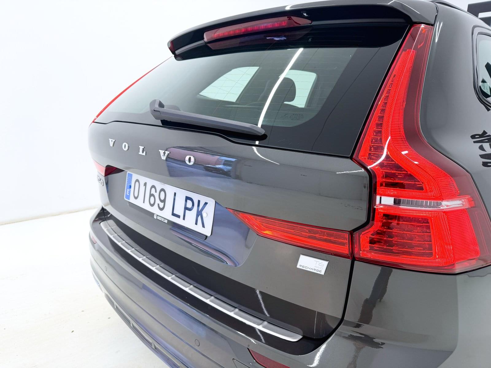 VOLVO XC60 2.0 T6 AWD RECHARGE R-DESIGN  340CV 18 