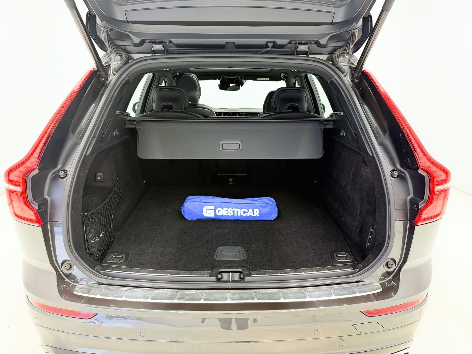 VOLVO XC60 2.0 T6 AWD RECHARGE R-DESIGN  340CV 15 