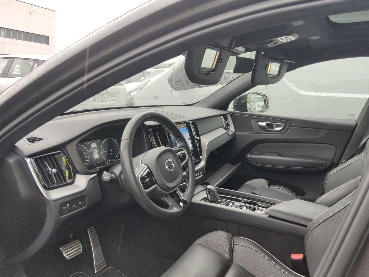 VOLVO XC60 2.0 T6 AWD RECHARGE R-DESIGN  340CV 5