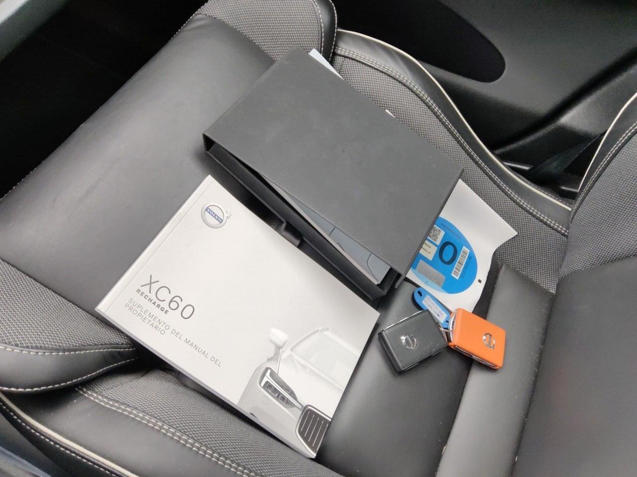 VOLVO XC60 2.0 T6 AWD RECHARGE R-DESIGN  340CV 12