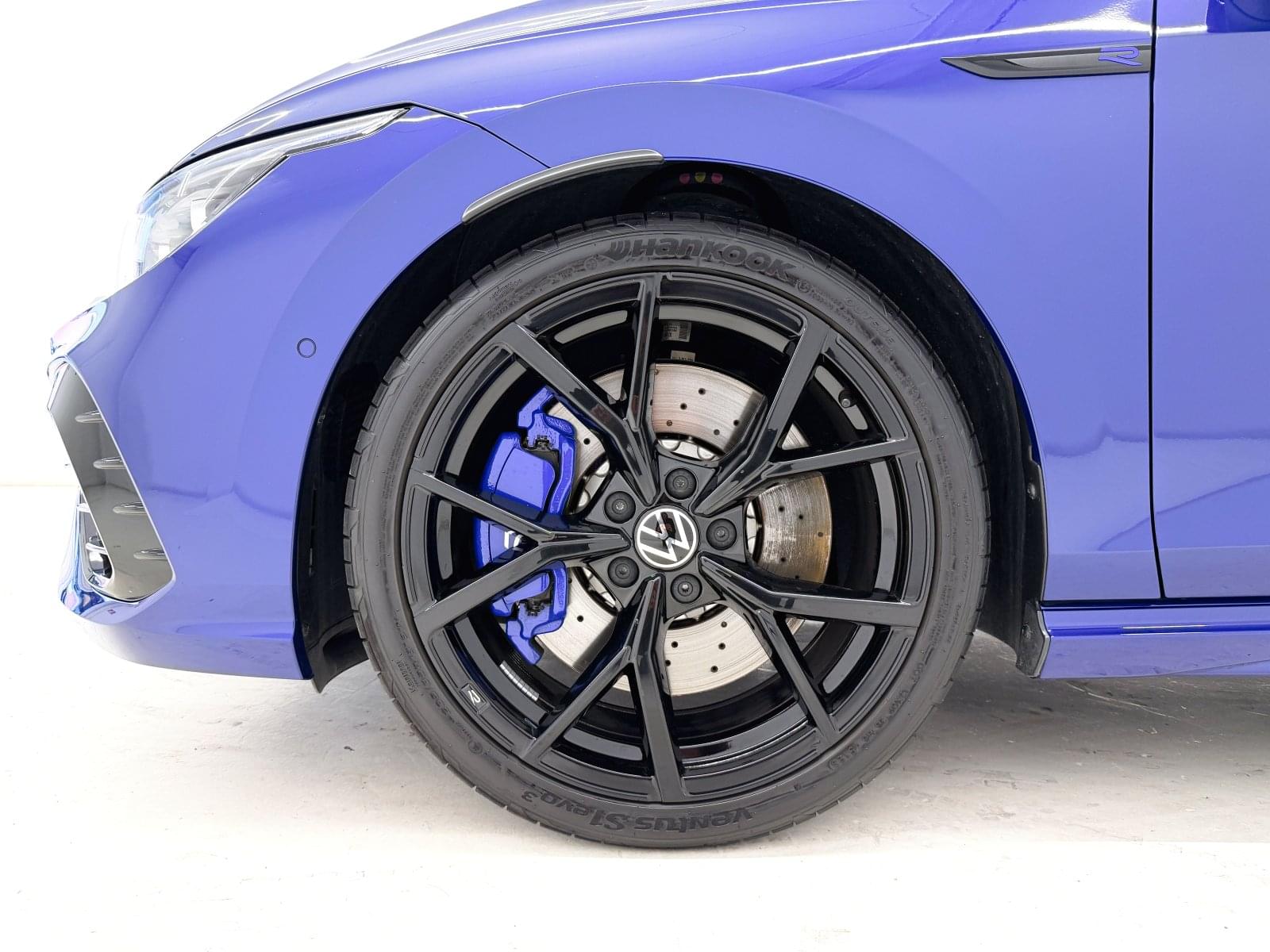 VOLKSWAGEN GOLF R 20 ANIVERSARIO 24