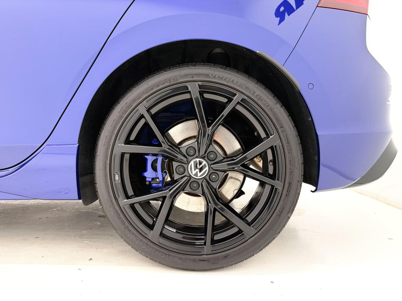 VOLKSWAGEN GOLF R 20 ANIVERSARIO 25