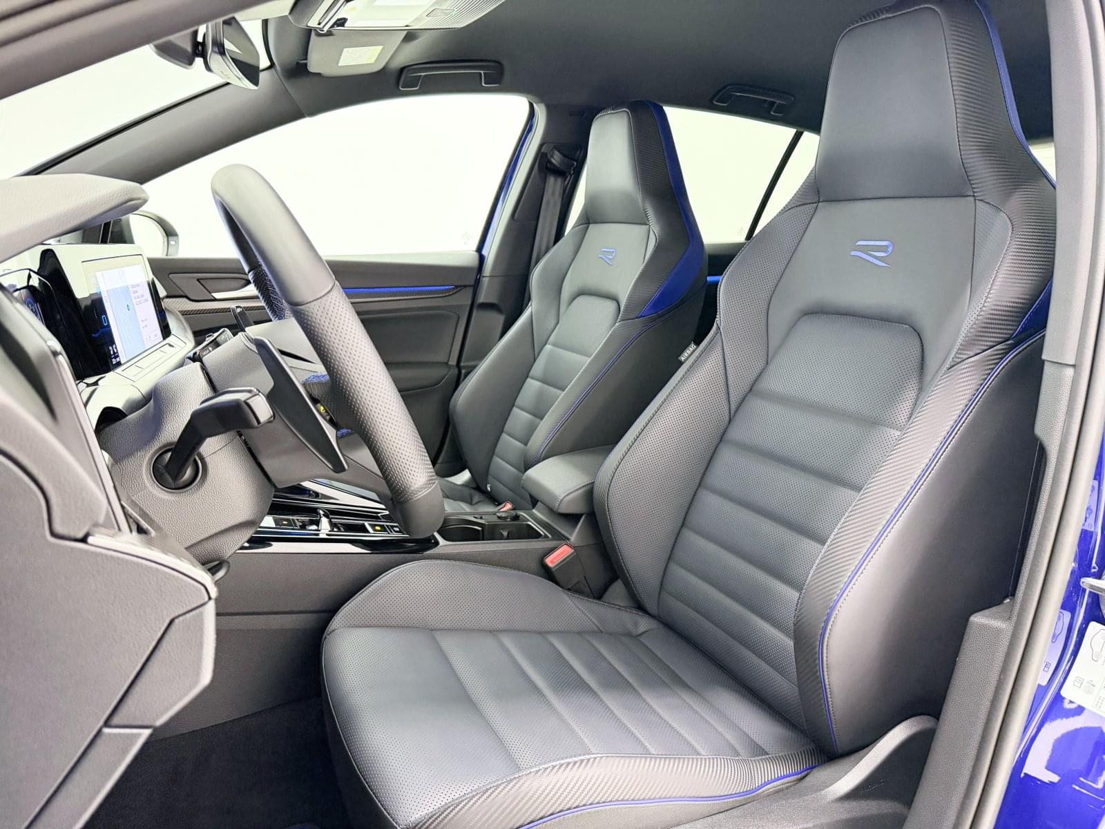 VOLKSWAGEN GOLF R 20 ANIVERSARIO 27