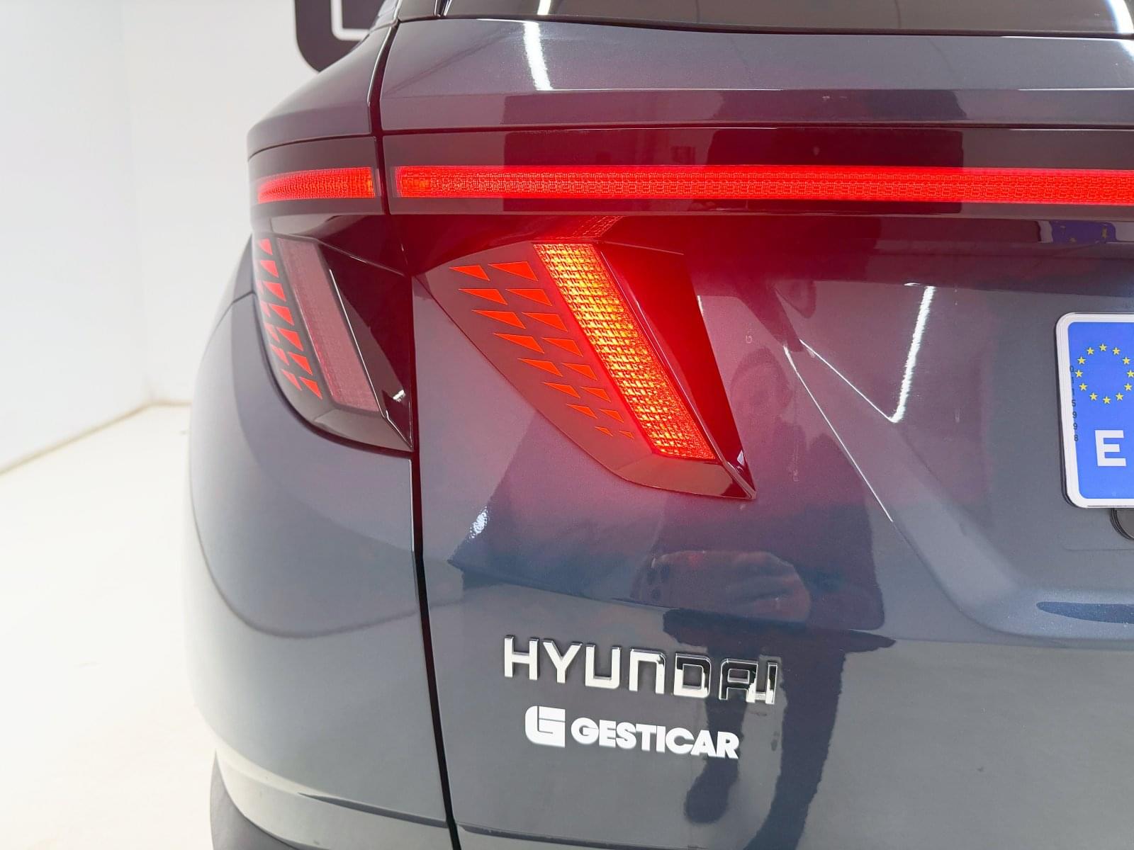 HYUNDAI TUCSON 1.6 TGDI PHEV 265 CV Tecno Sky Auto 4x4 12 