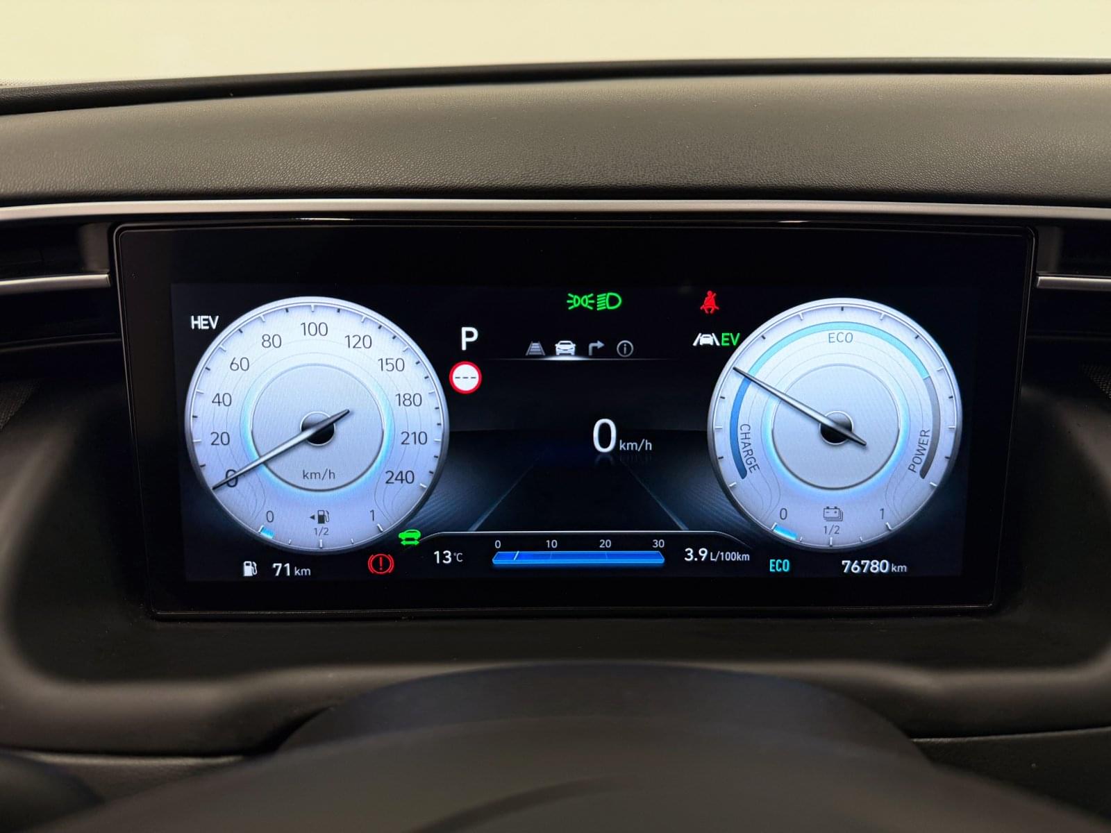 HYUNDAI TUCSON 1.6 TGDI PHEV 265 CV Tecno Sky Auto 4x4 33 