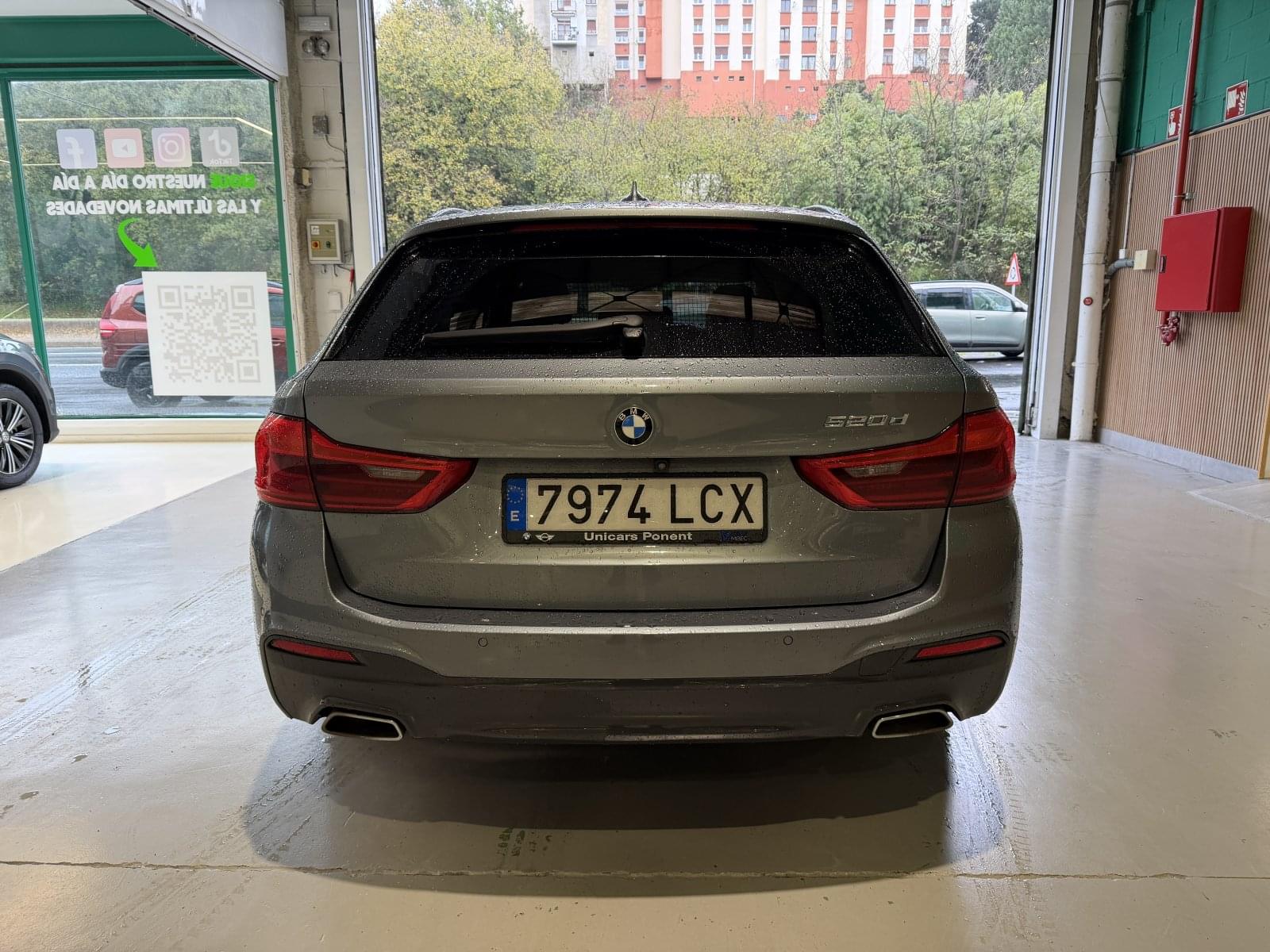 BMW SERIE 5 TOURING 520D PACK M 8 