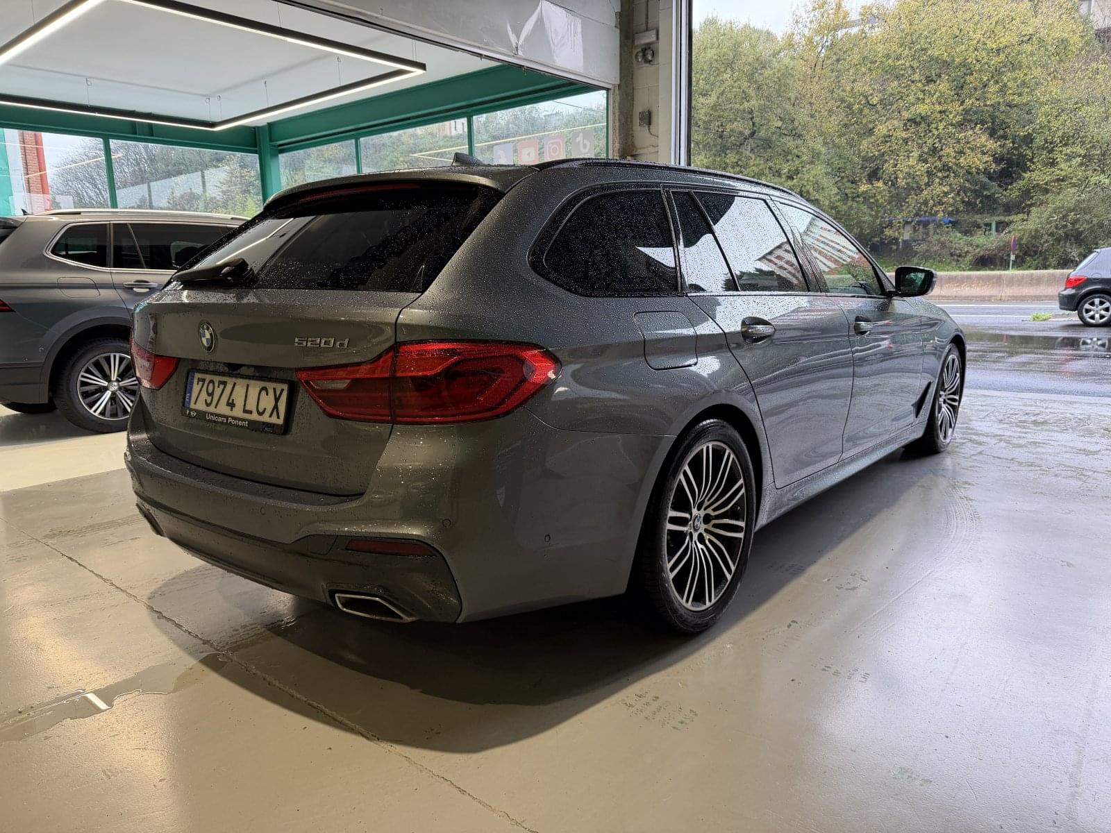 BMW SERIE 5 TOURING 520D PACK M 6 