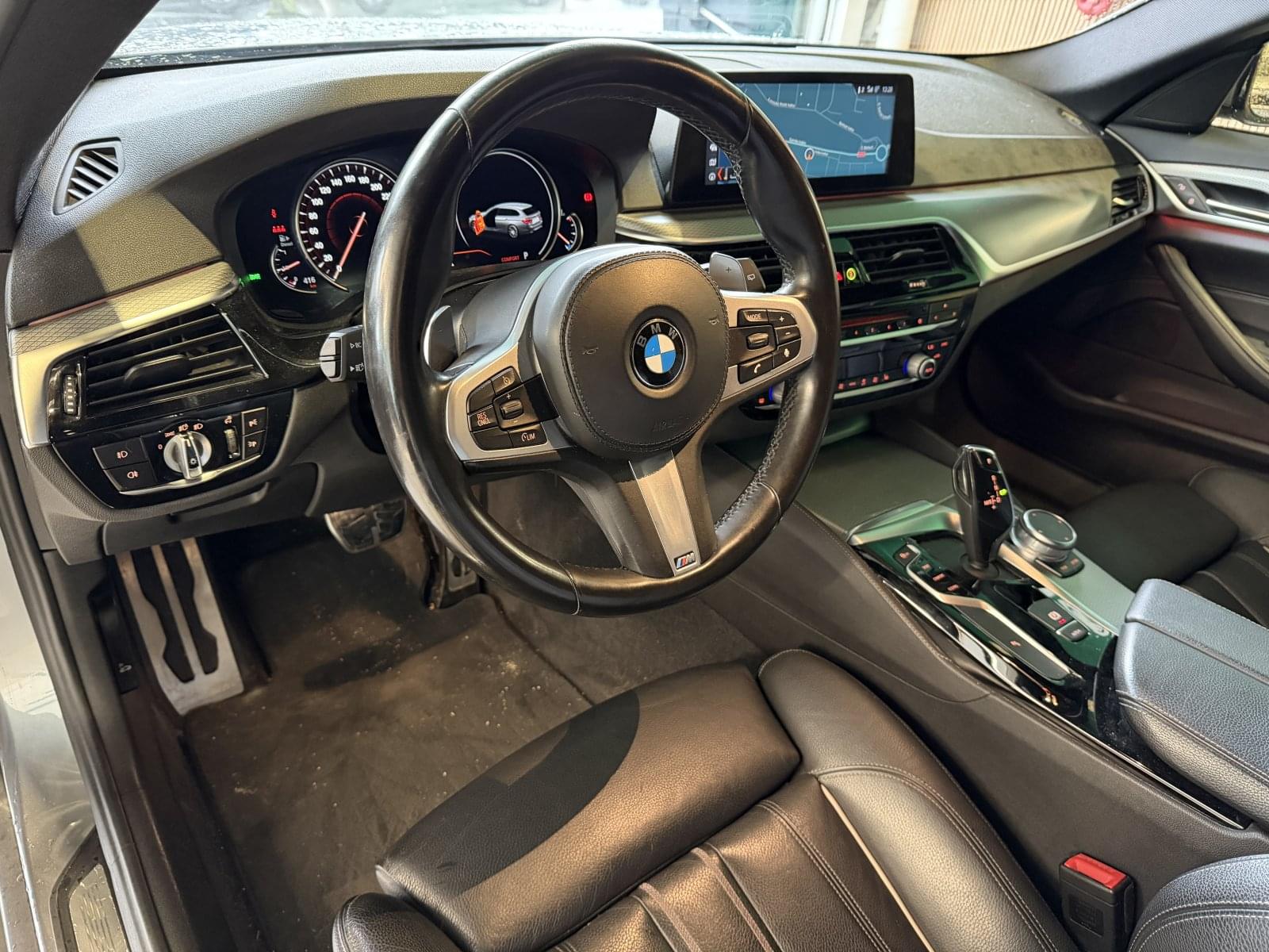 BMW SERIE 5 TOURING 520D PACK M 14 