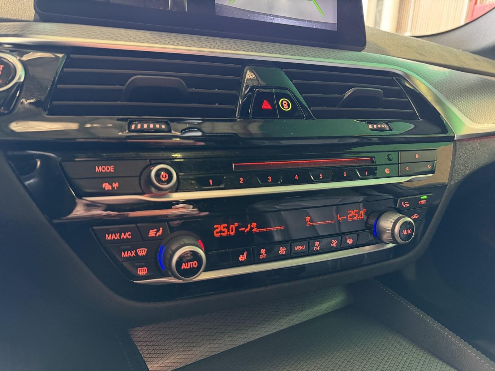 BMW SERIE 5 TOURING 520D PACK M 19 