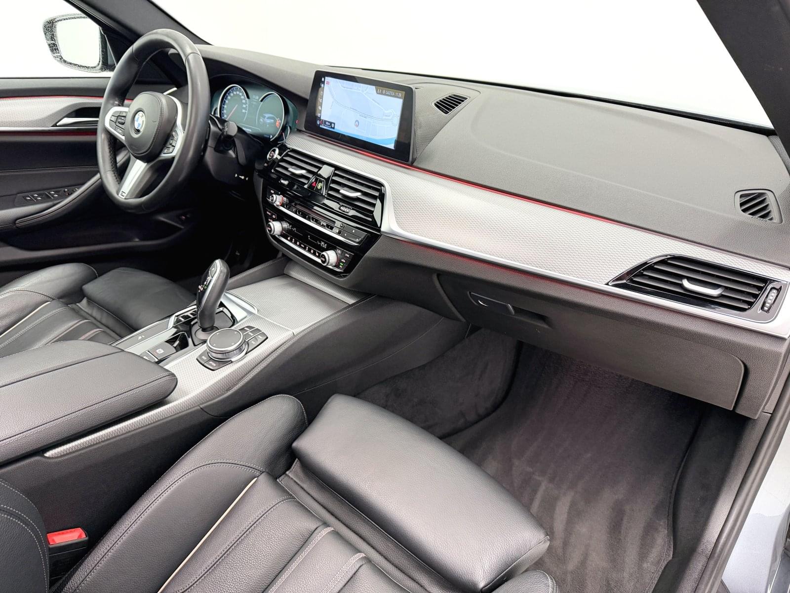 BMW SERIE 5 TOURING 520D PACK M 40 