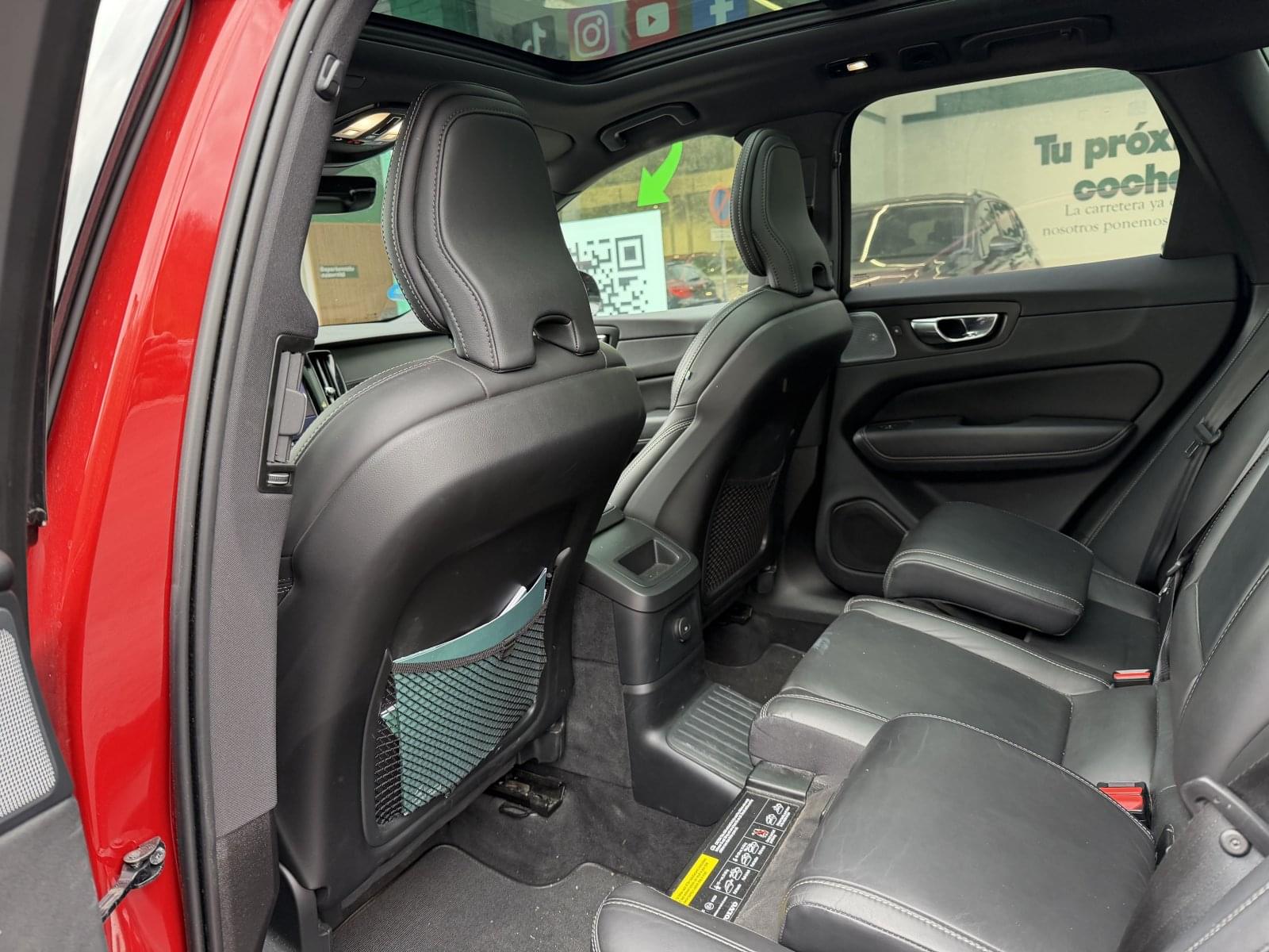 VOLVO XC60 2.0 T6 AWD RECHARGE R-DESIGN 340CV 16 