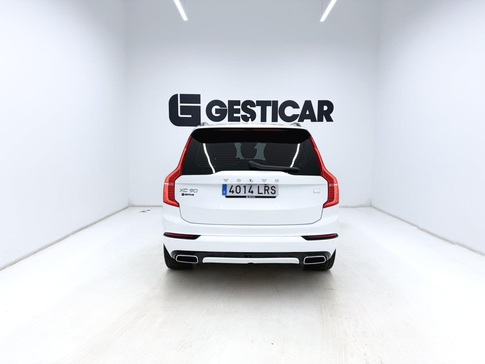 VOLVO XC90 T8 AWD RECHARGE R-DESIGN AUTO 390CV 13 