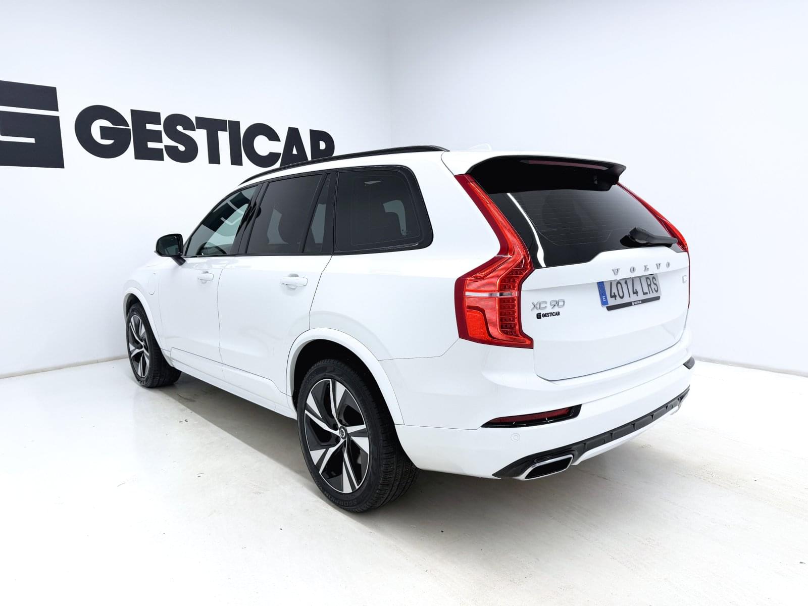 VOLVO XC90 T8 AWD RECHARGE R-DESIGN AUTO 390CV 11 