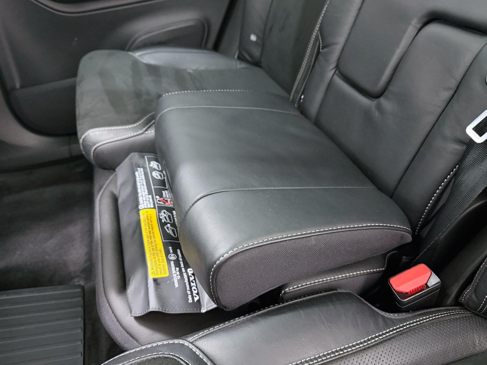 VOLVO XC90 T8 AWD RECHARGE R-DESIGN AUTO 390CV 46 