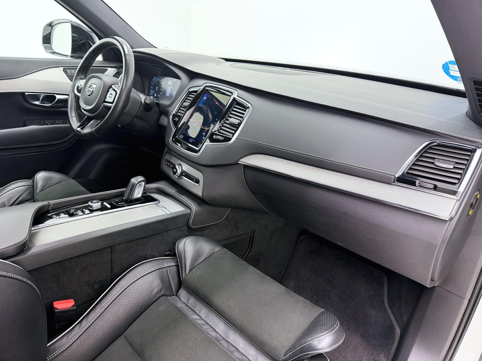 VOLVO XC90 T8 AWD RECHARGE R-DESIGN AUTO 390CV 39 