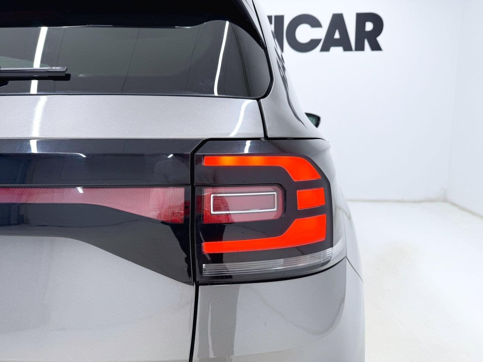 VOLKSWAGEN T-CROSS ADVANCE 1.0TSI 95CV 17 