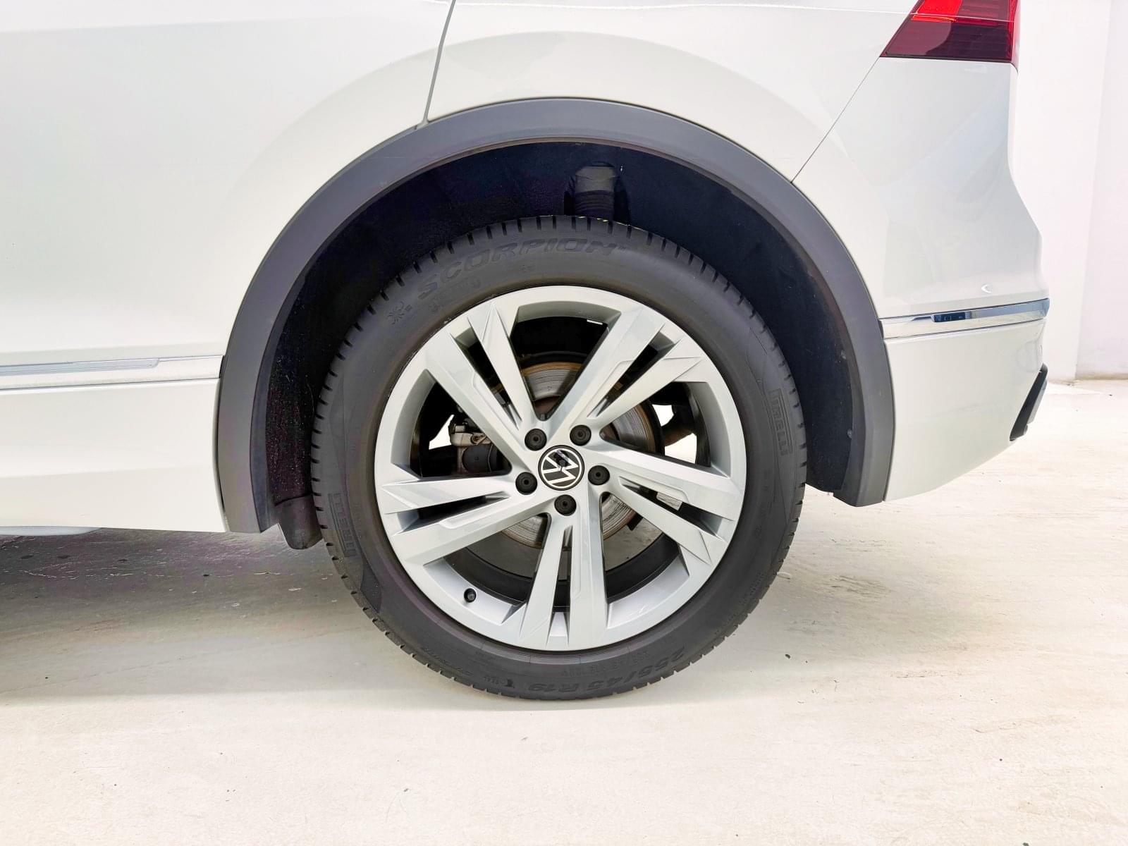 VOLKSWAGEN TIGUAN R-LINE 2.0 TDI 150CV DSG 18 