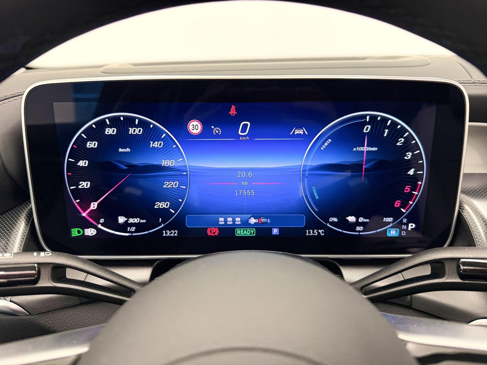 MERCEDES GLC COUPÉ 300de 4 MATIC 333CV 35