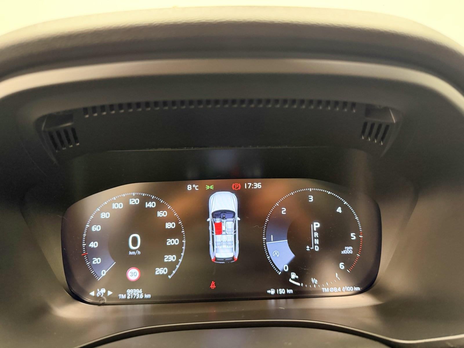 VOLVO XC60 D5 AWD RDESIGN  235CV 25 