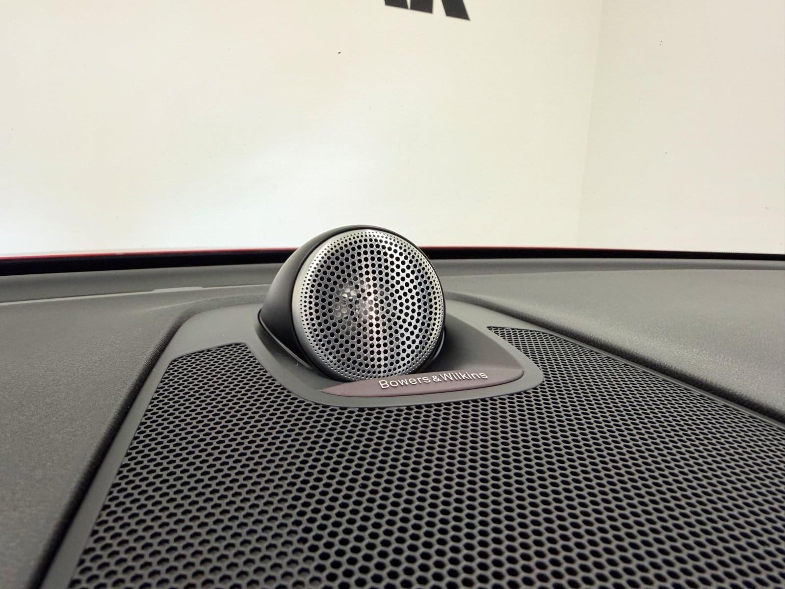 VOLVO XC60 D5 AWD RDESIGN  235CV 27 