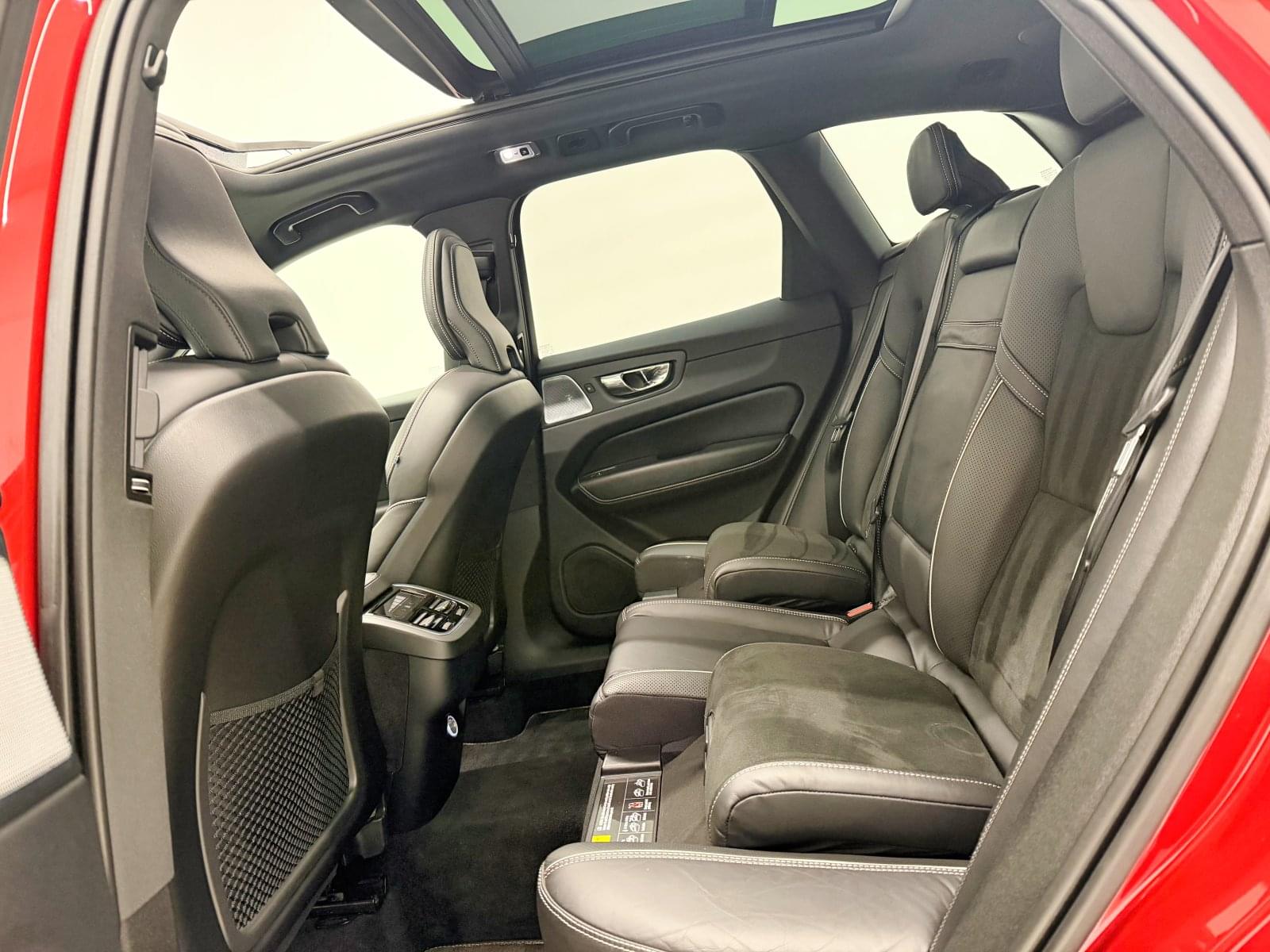 VOLVO XC60 D5 AWD RDESIGN  235CV 34 