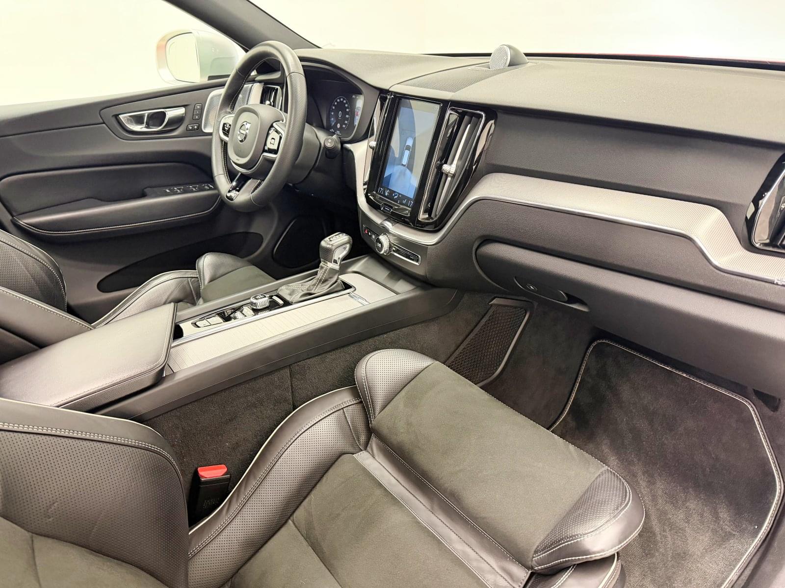 VOLVO XC60 D5 AWD RDESIGN  235CV 30 