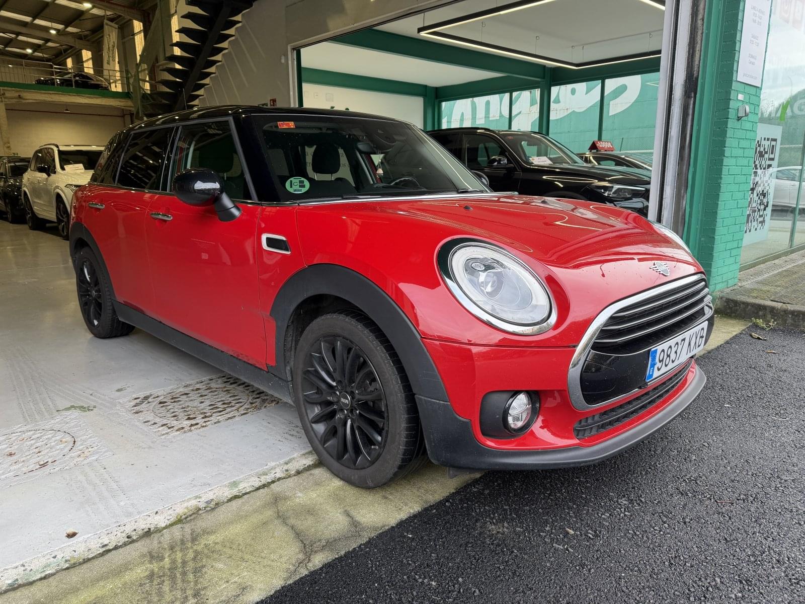 MINI CLUBMAN COOPER D 4 
