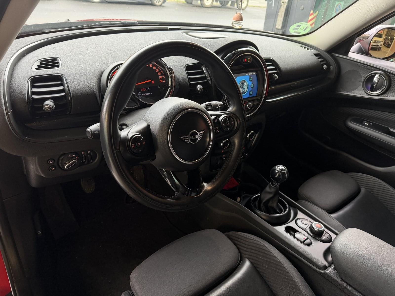 MINI CLUBMAN COOPER D 10 