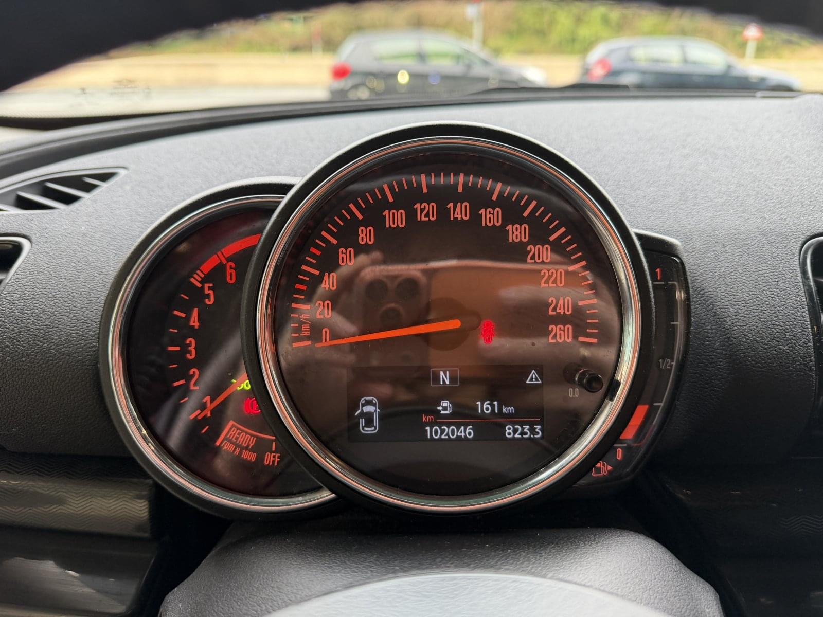 MINI CLUBMAN COOPER D 12 