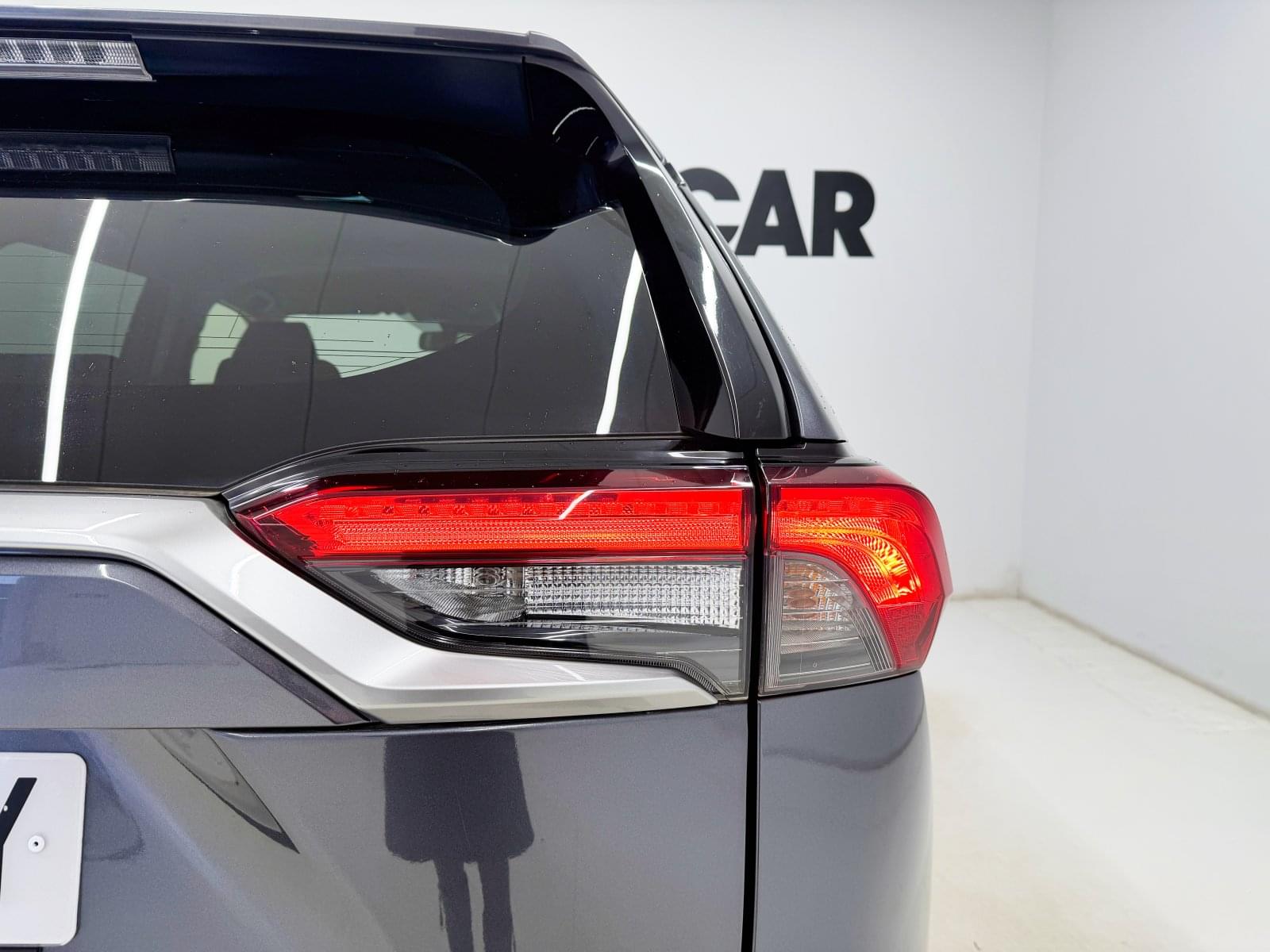 TOYOTA RAV4 2.5L 220H ADVANCE 222cv 18 