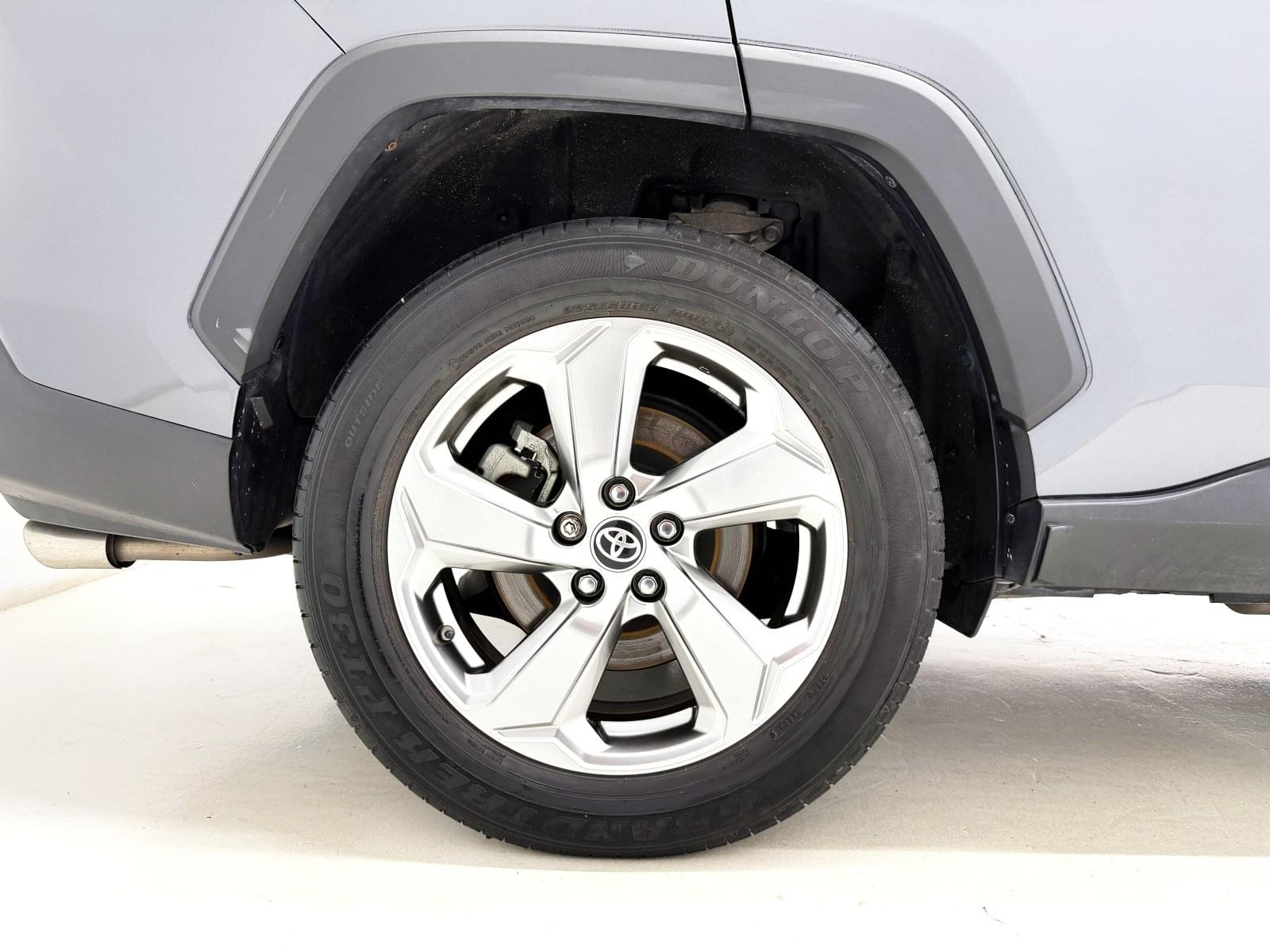 TOYOTA RAV4 2.5L 220H ADVANCE 222cv 23 