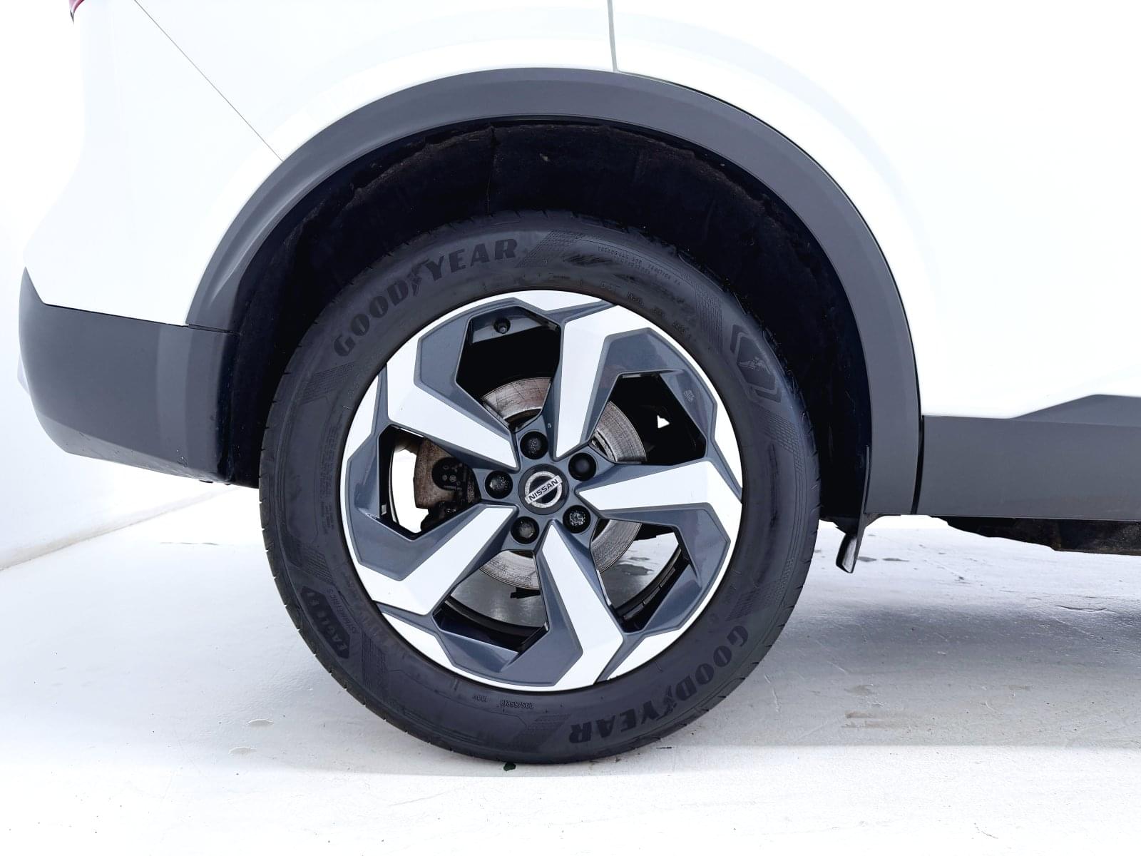 NISSAN QASHQAI DIG-T XTRONIC N-CONNECTA 157CV 23 