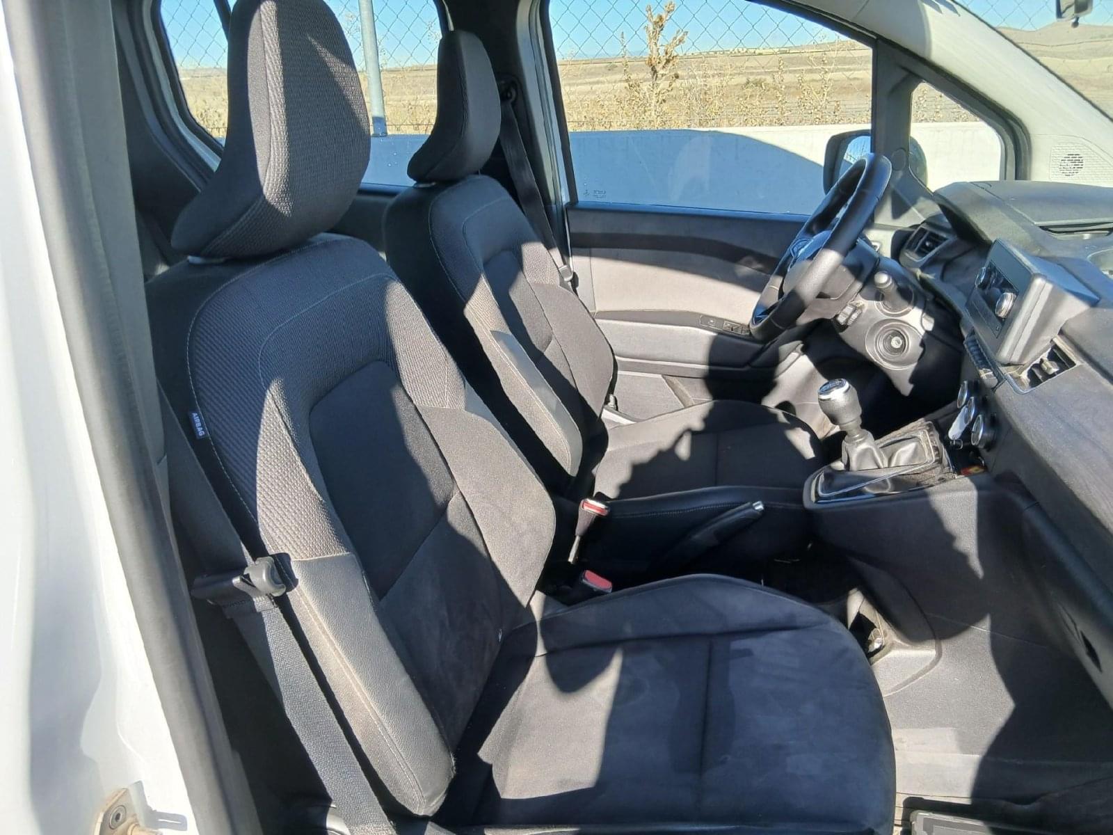 RENAULT KANGOO COMBI COMBI LIFE EDITION ONE 1.5 BLUE DCI 95CV 8 