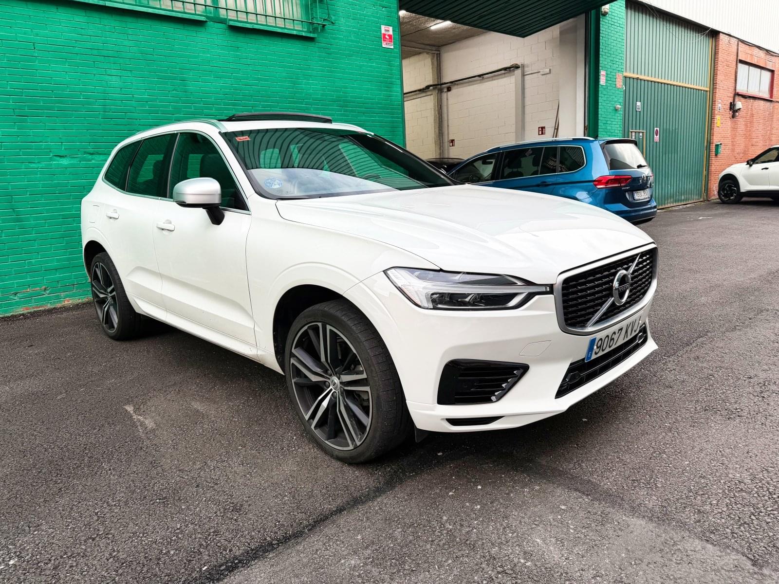 VOLVO XC60 T8 R DESIGN 390CV 2