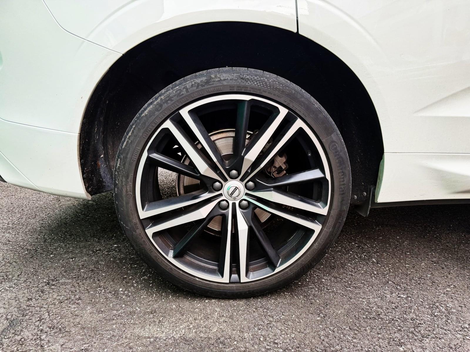 VOLVO XC60 T8 R DESIGN 390CV 7