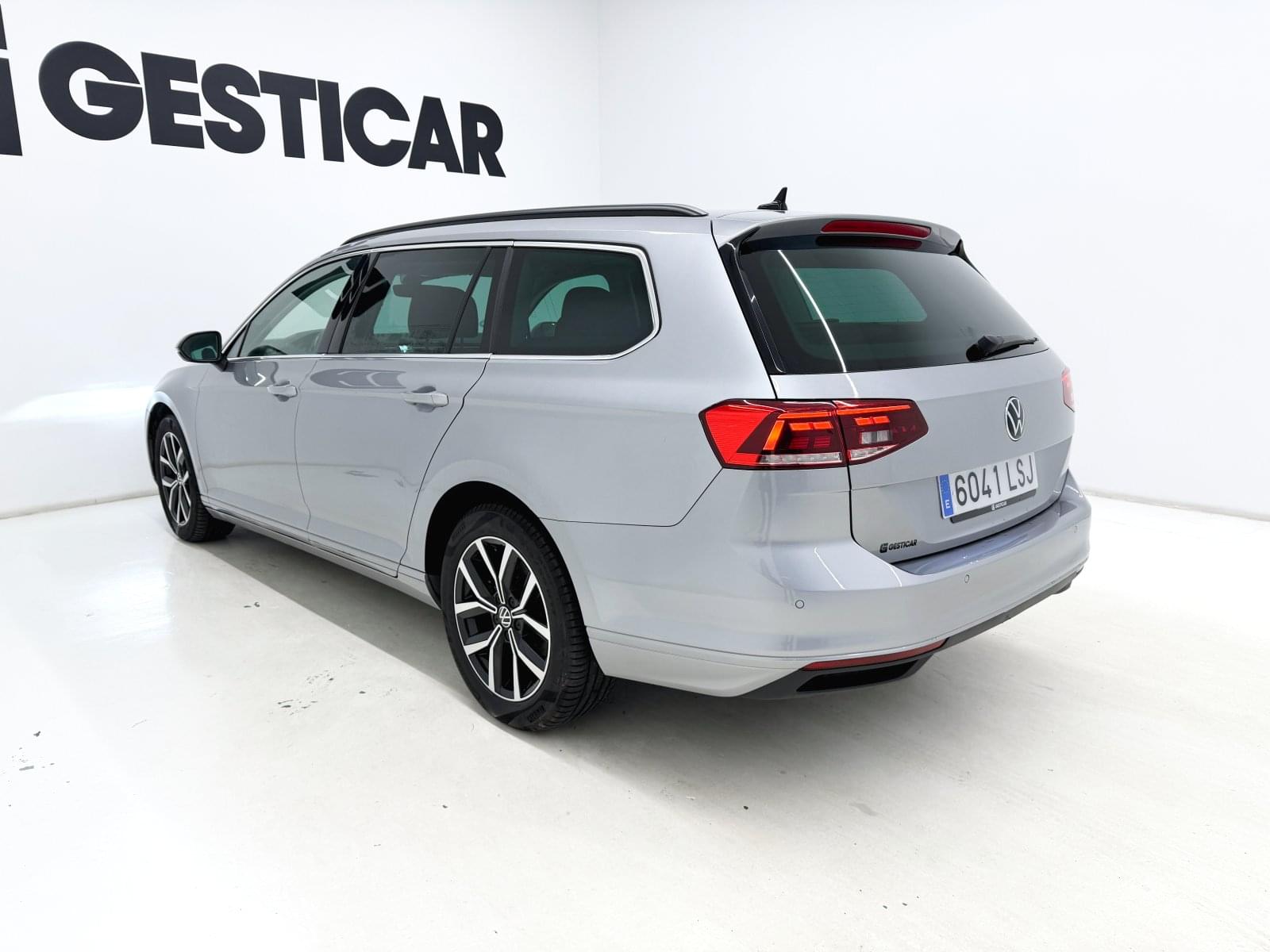 VOLKSWAGEN PASSAT VARIANT EXECUTIVE 2.0 TDI 122CV 10 