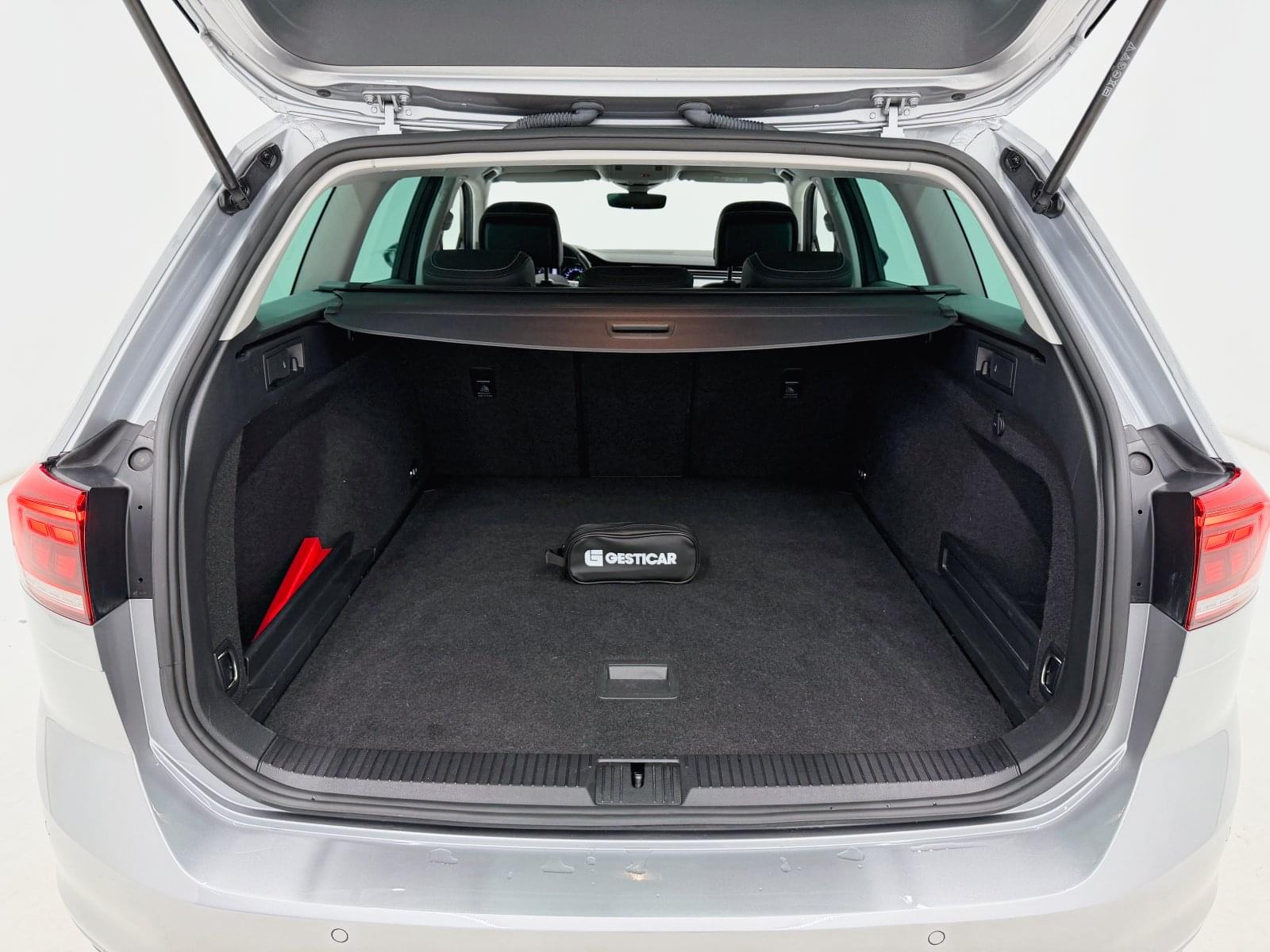 VOLKSWAGEN PASSAT VARIANT EXECUTIVE 2.0 TDI 122CV 14 