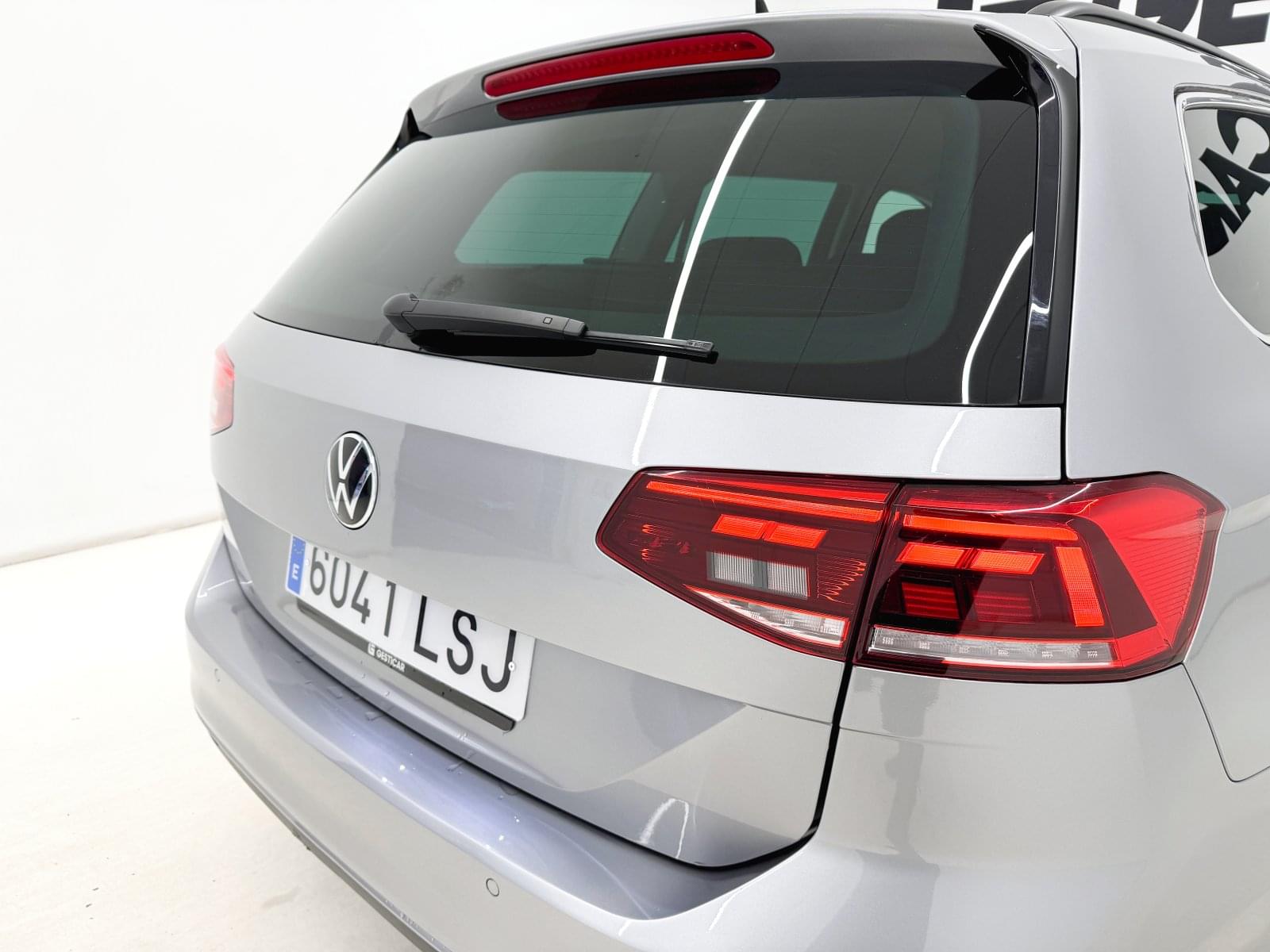 VOLKSWAGEN PASSAT VARIANT EXECUTIVE 2.0 TDI 122CV 16 