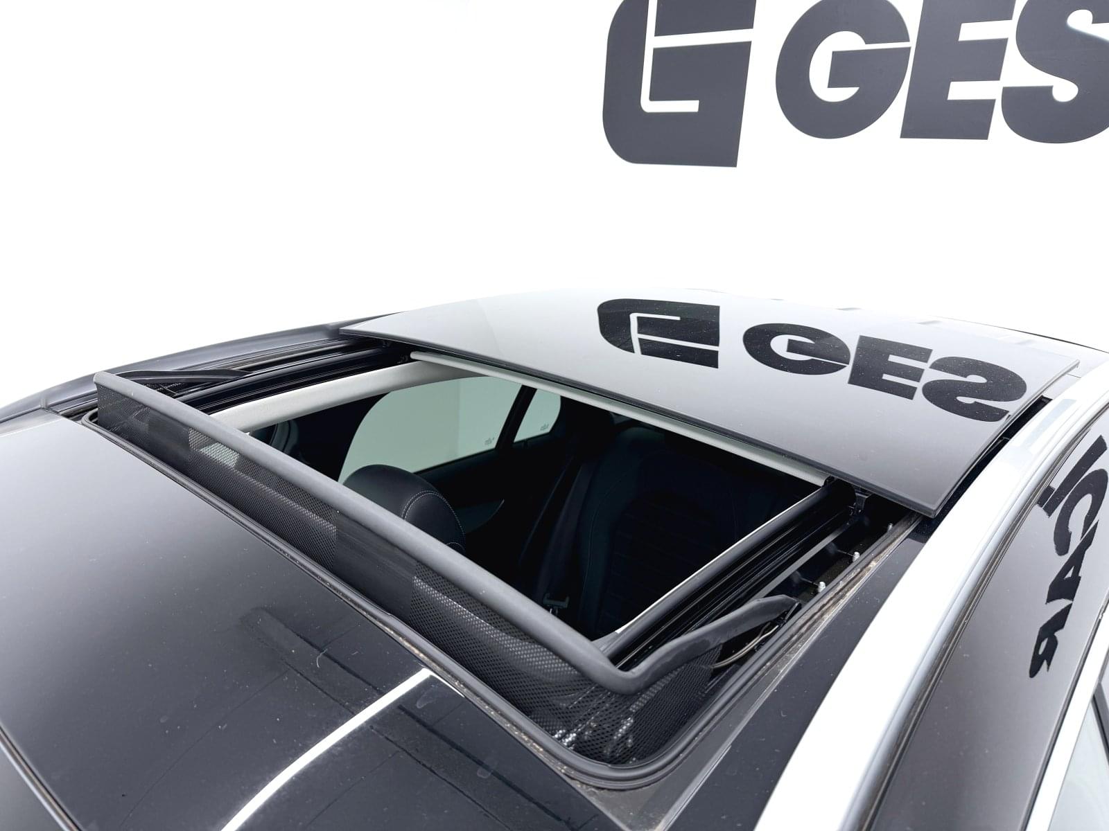 MERCEDES CLASE GLC GLC 300 E 4MATIC  319CV 10 