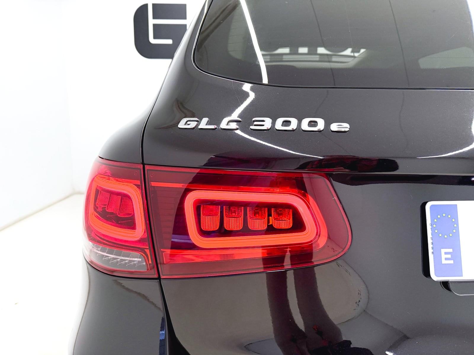 MERCEDES CLASE GLC GLC 300 E 4MATIC  319CV 13 